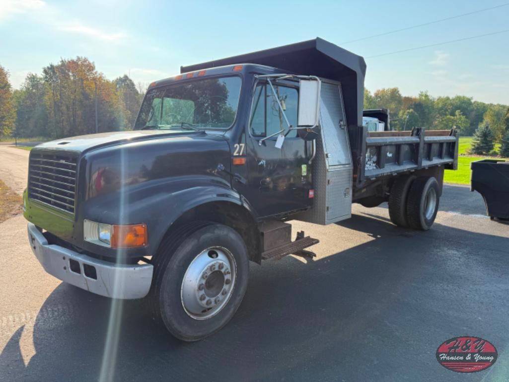 1991 International 4700 Equipment Image0