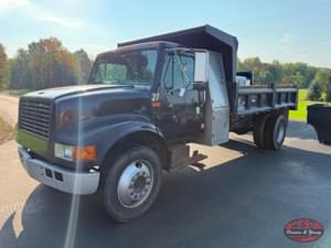 1991 International 4700 Image