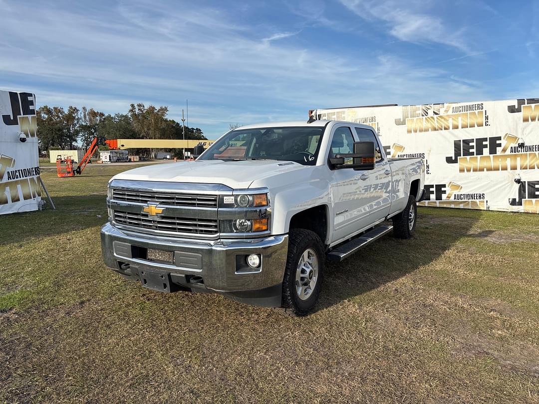 Image of Chevrolet 2500HD Primary image