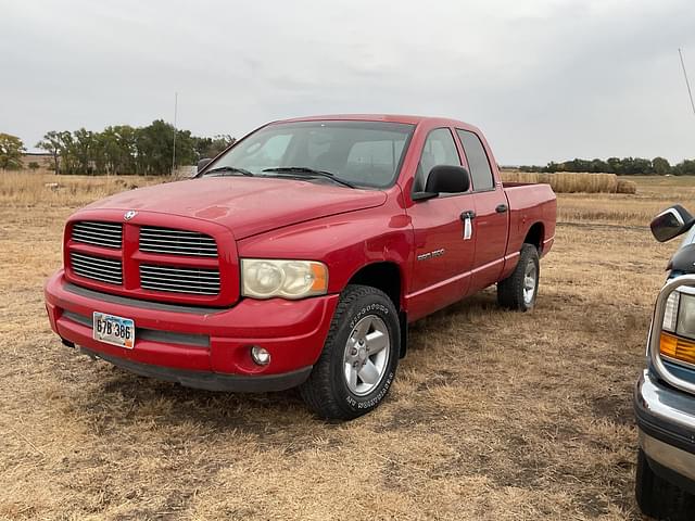 Image of Dodge Ram 1500 equipment image 1