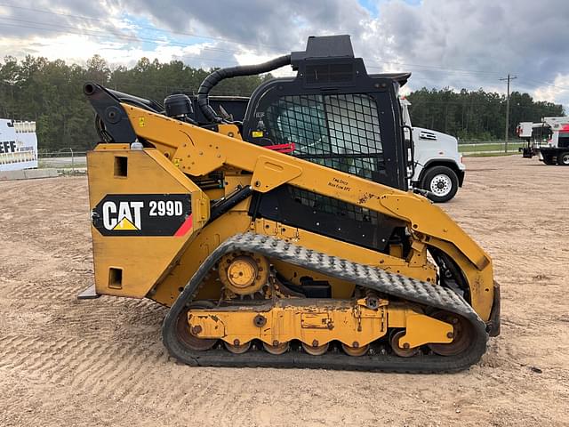 Image of Caterpillar 299D2 equipment image 3