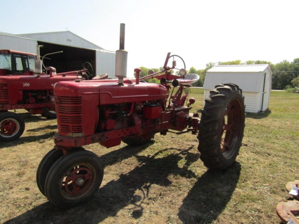 Main image Farmall H