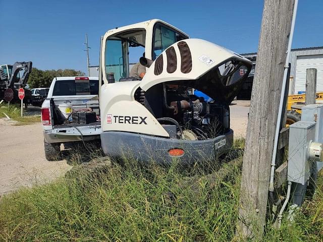 Image of Terex TC50 equipment image 4