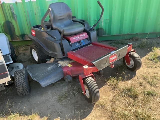 Image of Toro Timecutter SS5500 equipment image 2