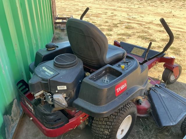 Image of Toro Timecutter SS5500 equipment image 4