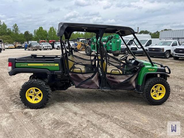 Image of John Deere Gator XUV 825i S4 equipment image 4
