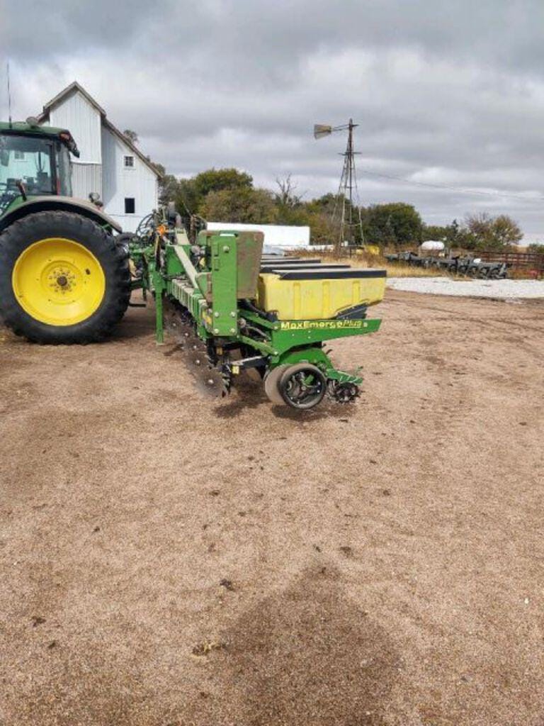 Main image John Deere 1720