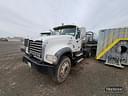 2009 Mack GU713 Image