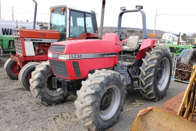 Image of Case IH 5230 equipment image 2
