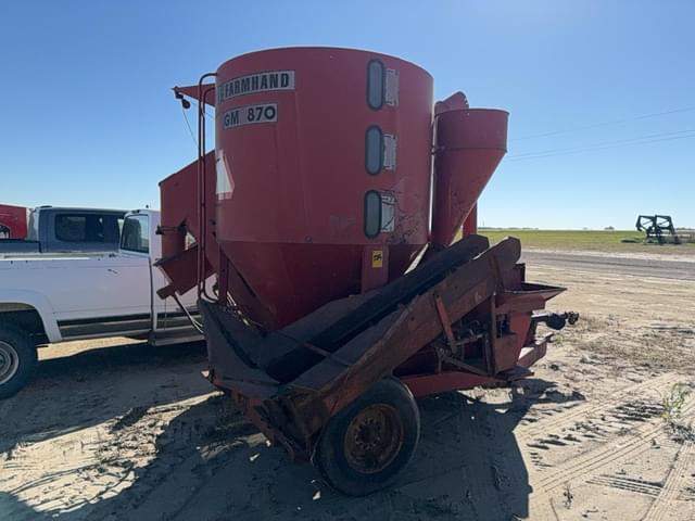 Image of Farmhand GM870 equipment image 3