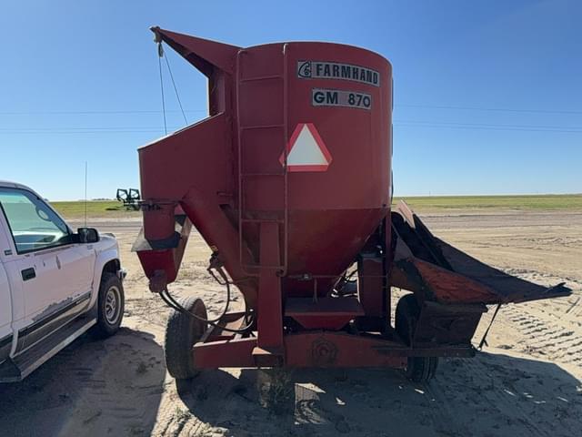 Image of Farmhand GM870 equipment image 2