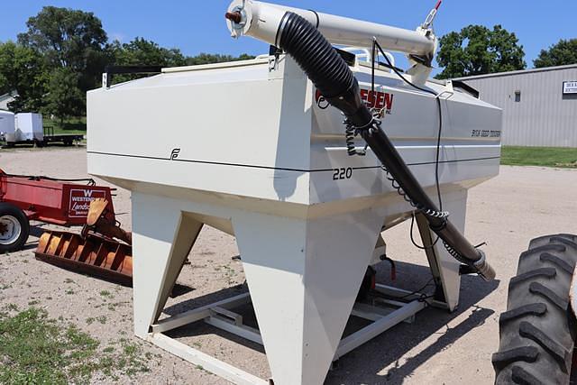 Image of Friesen 220 equipment image 4