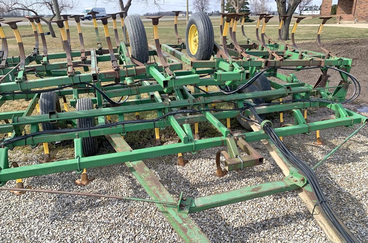 John Deere 1010 Tillage Field Cultivators For Sale Tractor Zoom