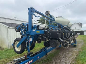 Main image Kinze 3605