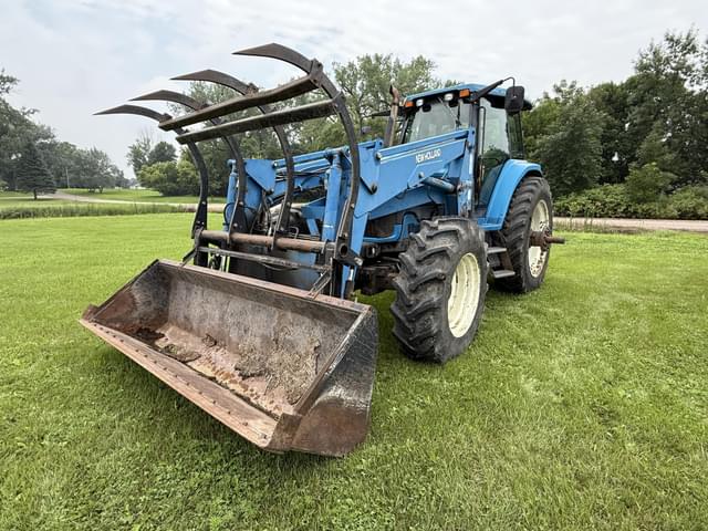 Image of New Holland 8970 equipment image 1