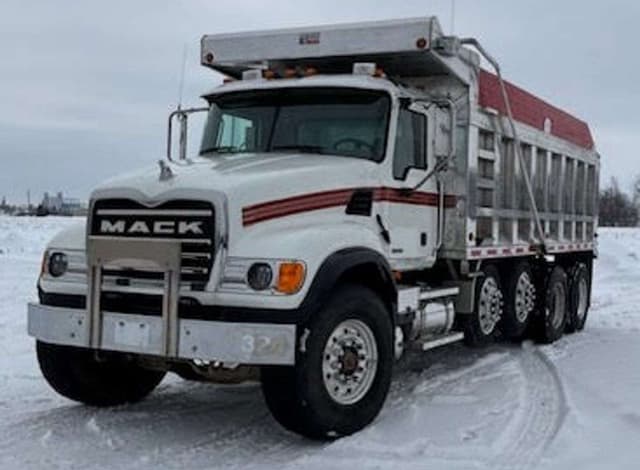 Image of Mack CV700 equipment image 3