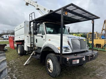 Main image International 7300