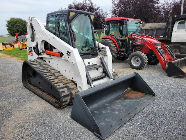 Image of Bobcat T300 equipment image 1