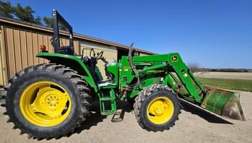 Main image John Deere 6110