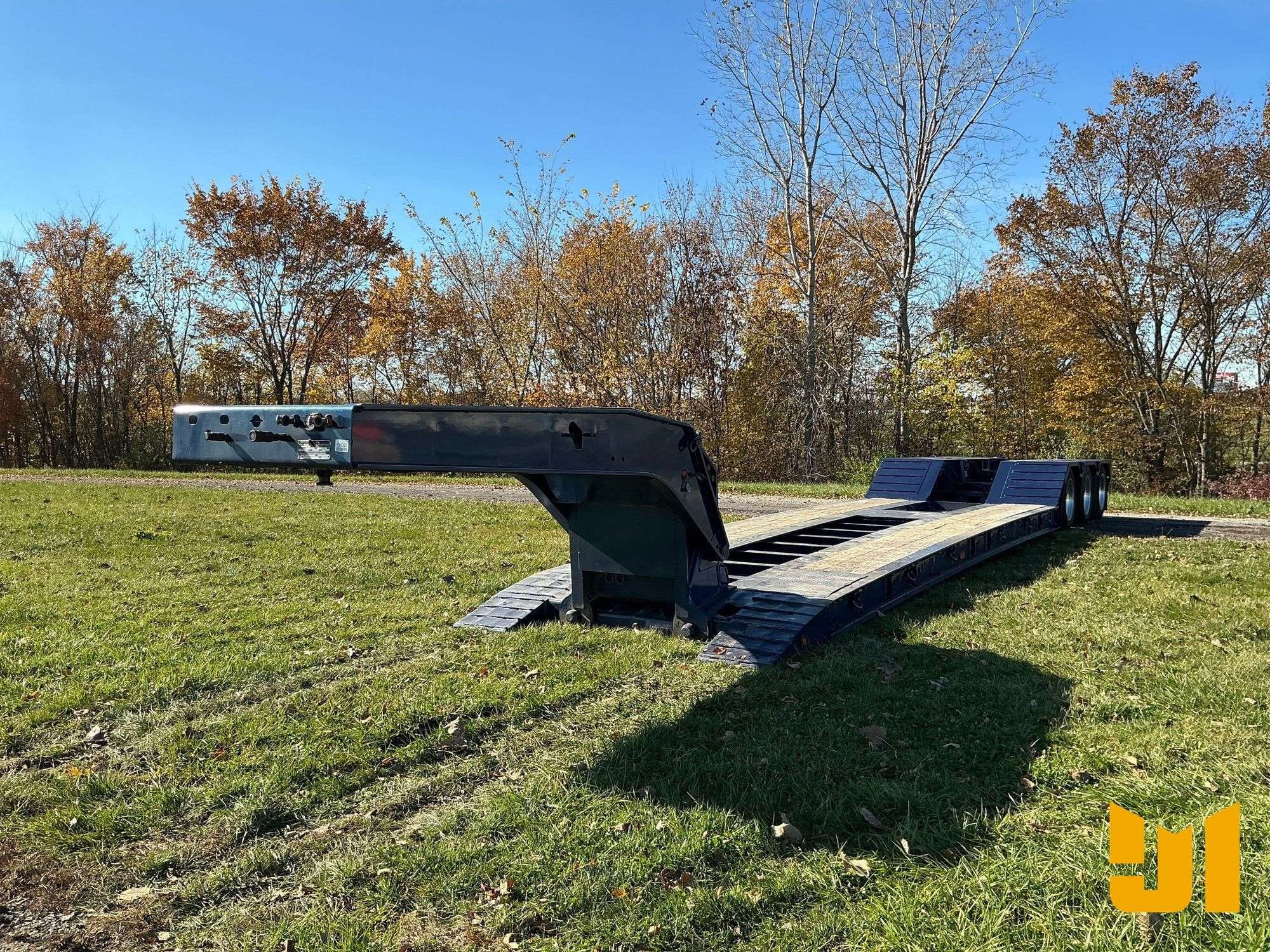 2016 Talbert T(4)-55CC-HRG-T1 Equipment Image0