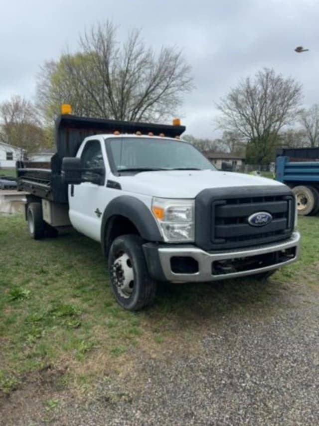 Image of Ford F-550 equipment image 1