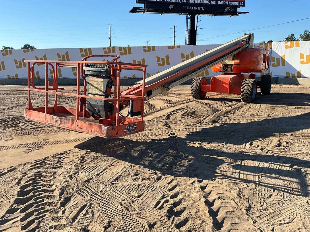 Image of JLG 800S Primary image