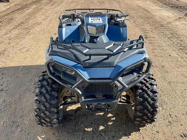 Image of Polaris Sportsman 570 equipment image 1