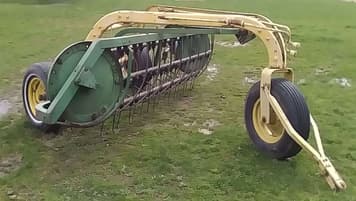 Main image John Deere 640