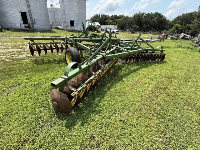 Image of John Deere BWF equipment image 4