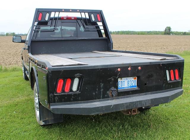 Image of Dodge Ram 3500 equipment image 4