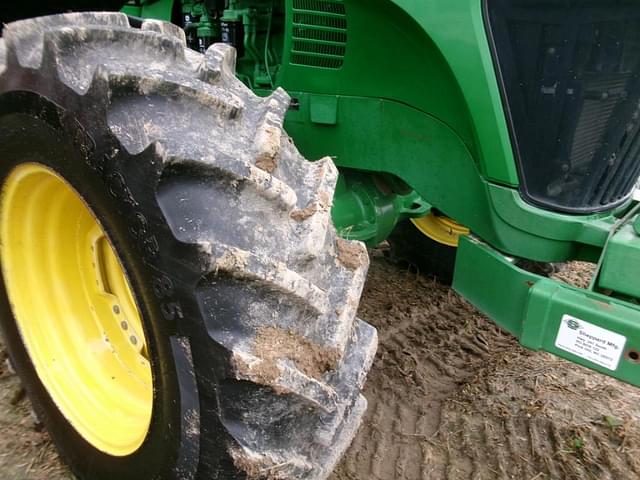 Image of John Deere 7830 equipment image 4