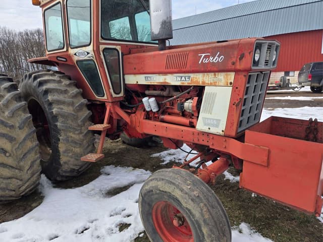 Image of International Harvester 1466 equipment image 3