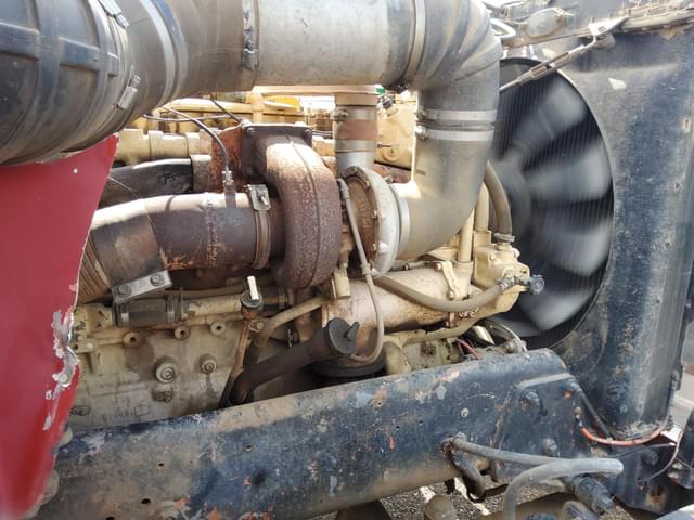 Image of Peterbilt 359 equipment image 4