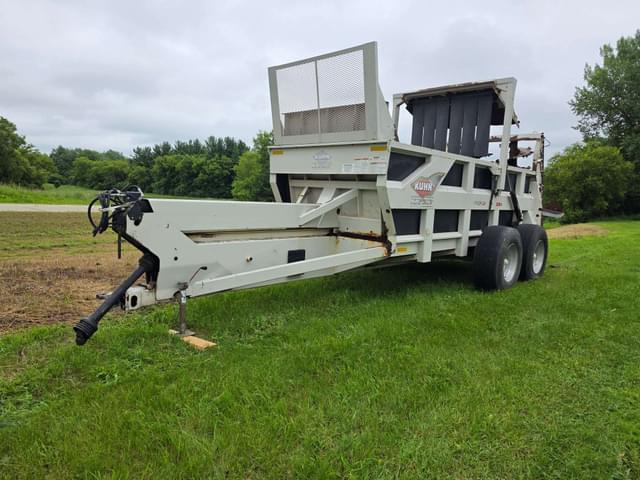 Image of Kuhn Knight 2054 equipment image 1