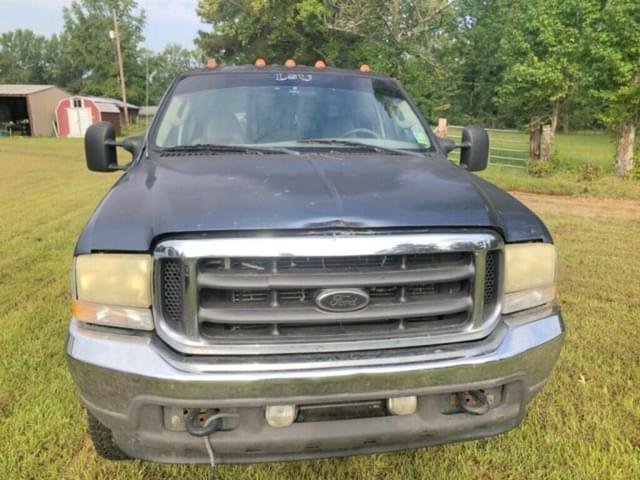 Image of Ford F-250 equipment image 2