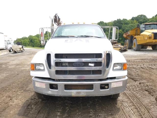 Image of Ford F-650 equipment image 1