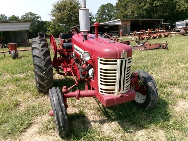 Image of International Harvester 350 equipment image 1