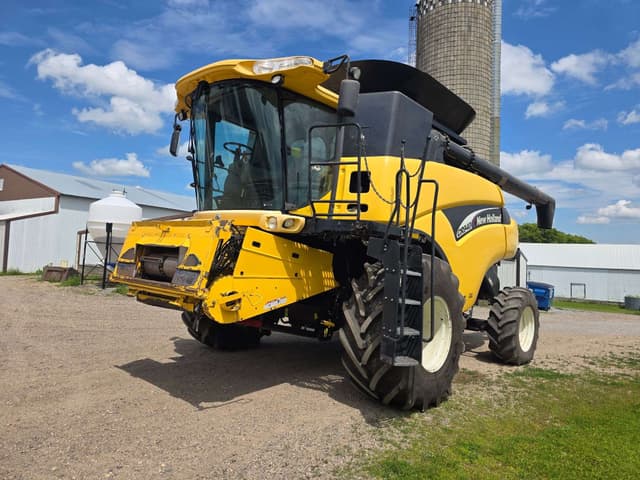 Image of New Holland CR940 equipment image 4