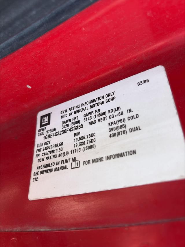 Image of Chevrolet C4500 equipment image 3