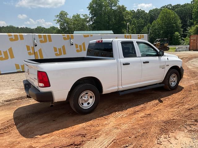 Image of Dodge Ram 1500 equipment image 4