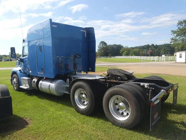 Image of Peterbilt 579 equipment image 3