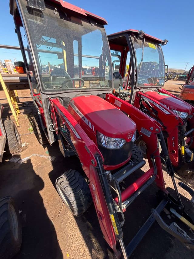 Image of Massey Ferguson GC1723E equipment image 1