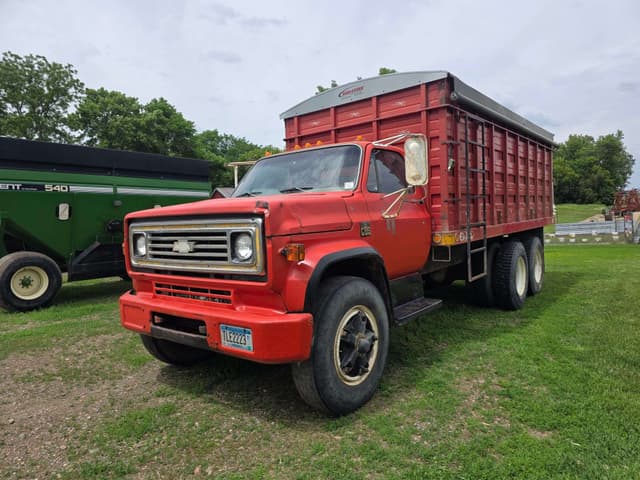 Image of Chevrolet C65 equipment image 2