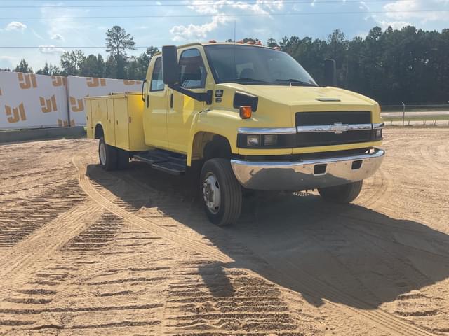 Image of Chevrolet C5500 equipment image 2