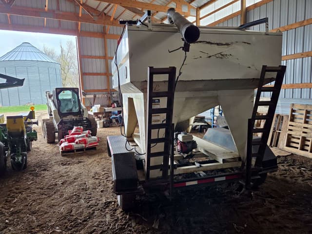 Image of Friesen 220 equipment image 2