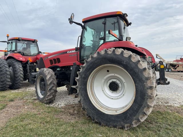 Image of Case IH Magnum 275 equipment image 3