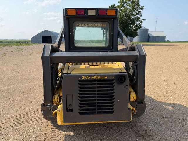 Image of New Holland LS170 equipment image 3