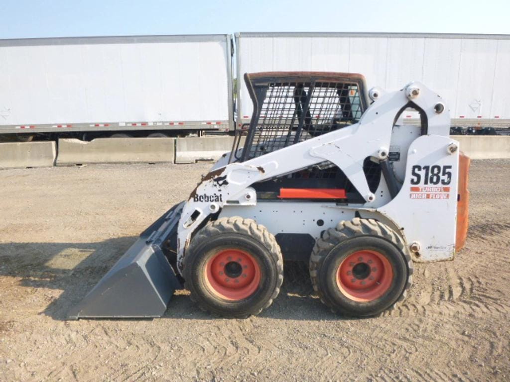 Main image Bobcat S185