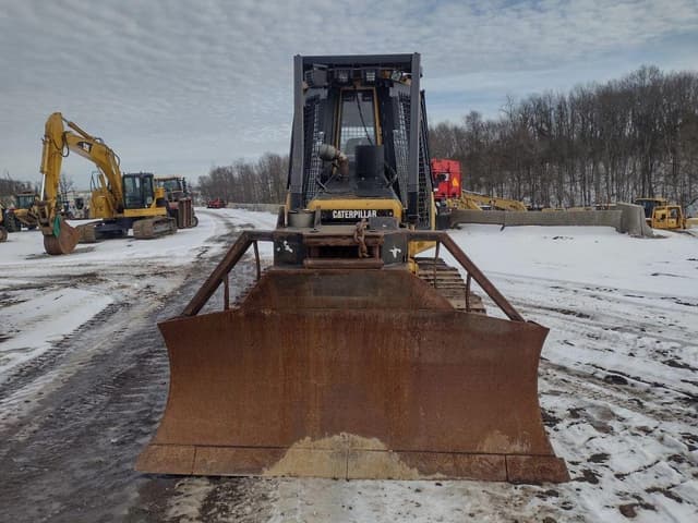 Image of Caterpillar D4GXL equipment image 1