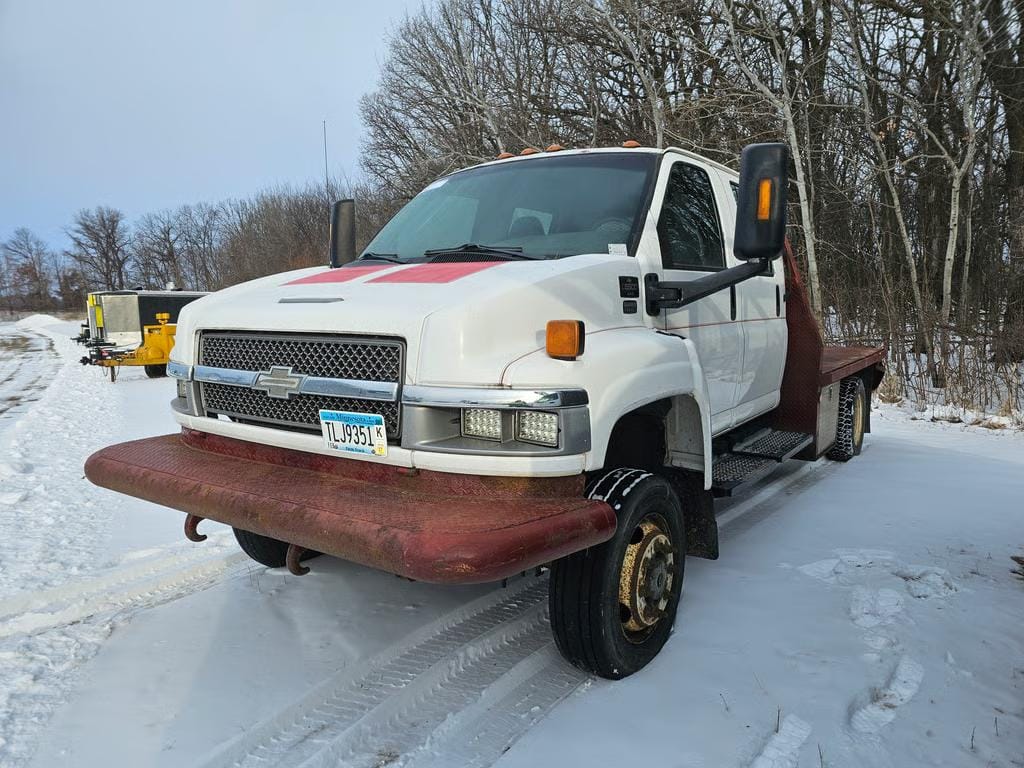 2005 Chevrolet C5500 Equipment Image0